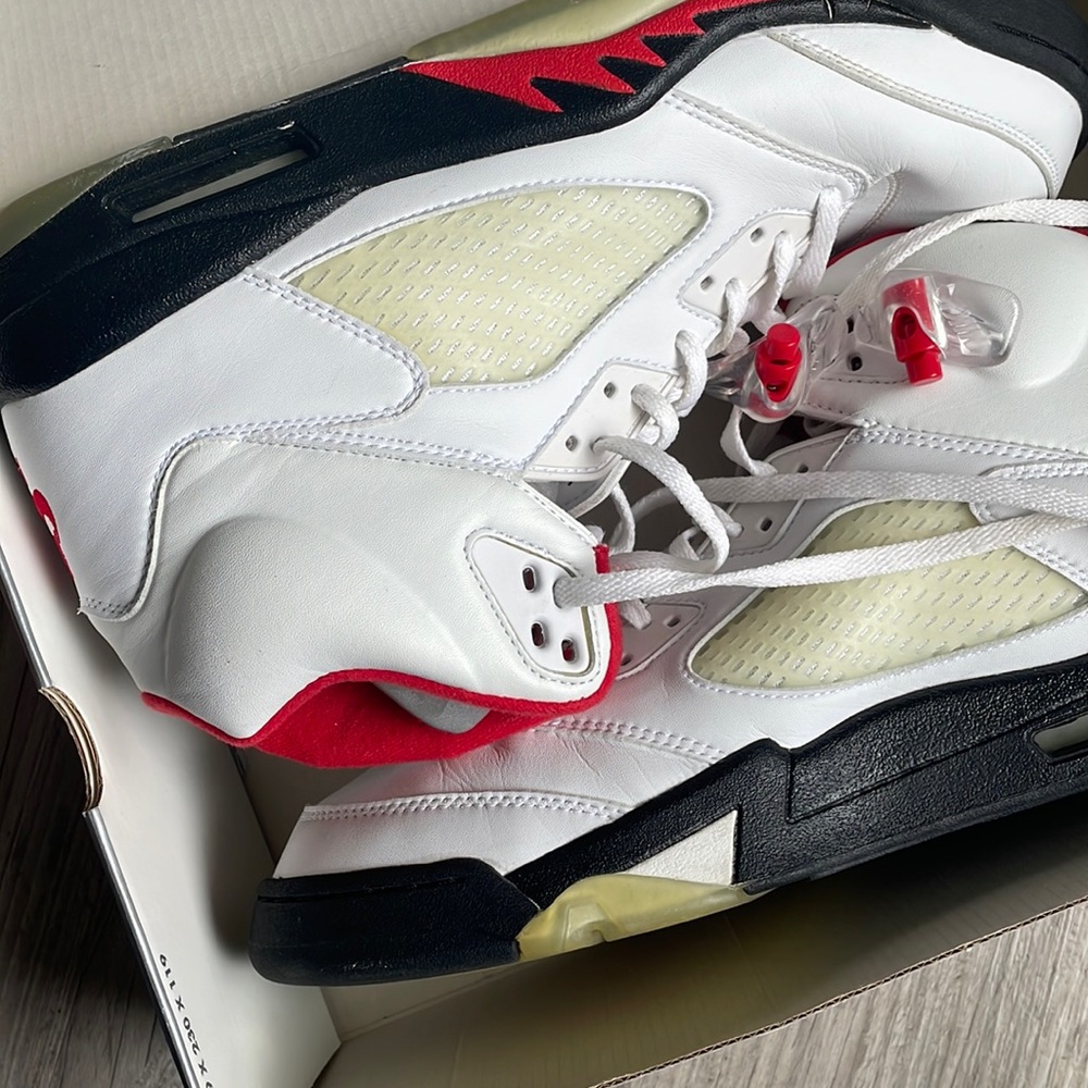 Original Air Jordan 5 Retro Fire Red from January 2000 size 13